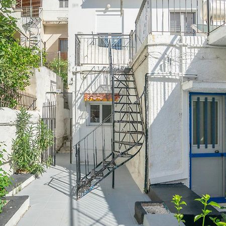 Detached House 1Km From Acropolis Filopappou Villa Athena Bagian luar foto