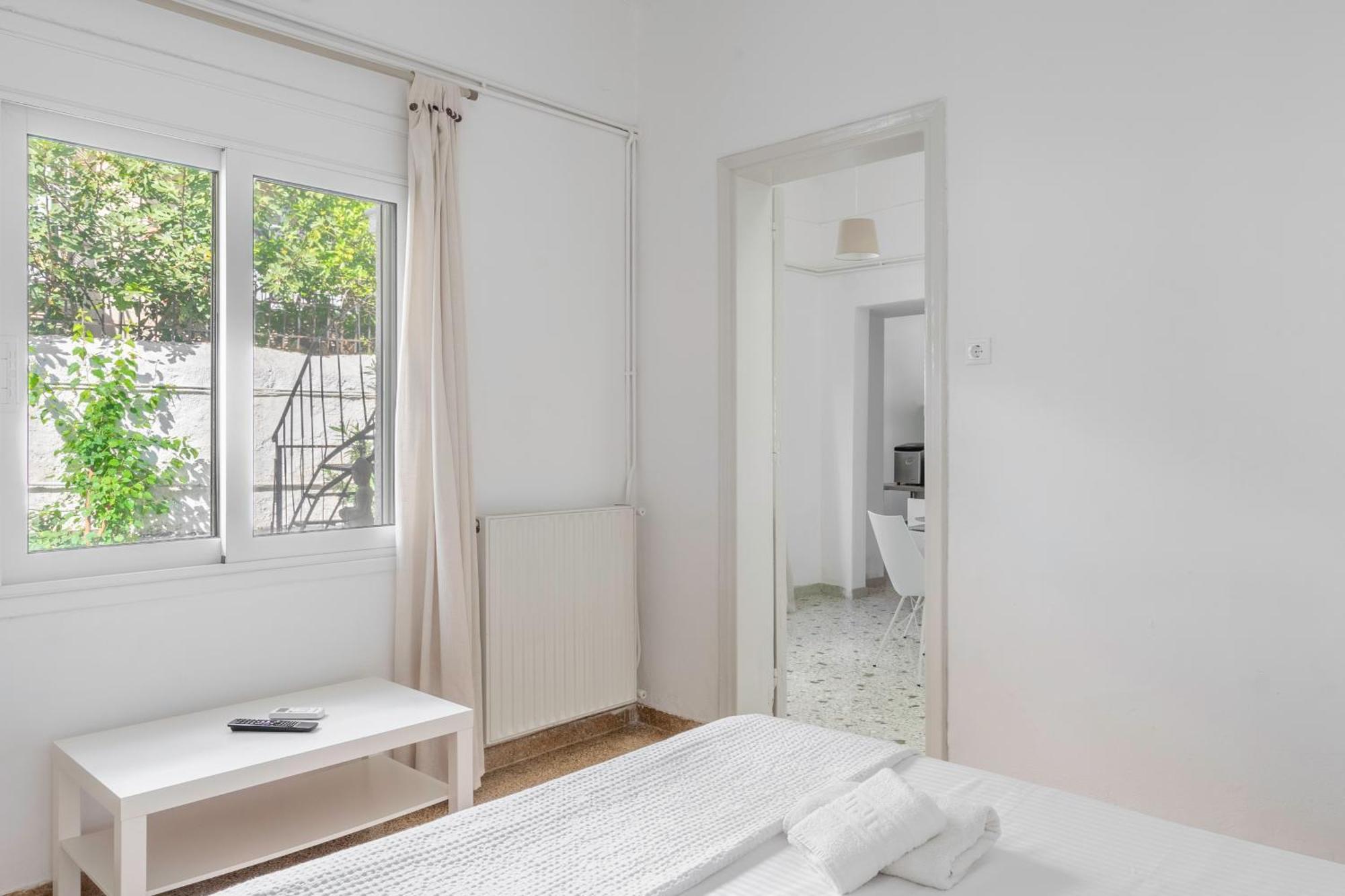 Detached House 1Km From Acropolis Filopappou Villa Athena Bagian luar foto